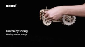 ROBOTIME MAQUETA MECÁNICA DE MADERA TRACTOR