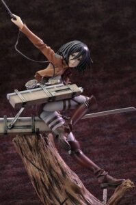 ESTATUA DE MIKASA ACKERMAN ATTACK ON TITAN 35cm