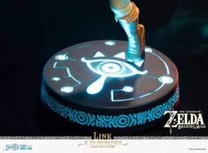 ESTATUA LINK ZELDA BREATH OF THE WILD EDICIÓN COLECCIONISTA